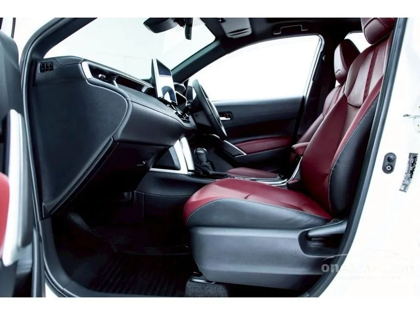 2024 Toyota Corolla Cross HEV Premium Luxury SUV