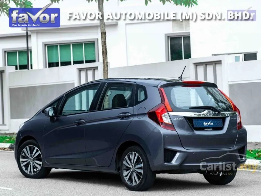 2015 Honda Jazz V Hatchback