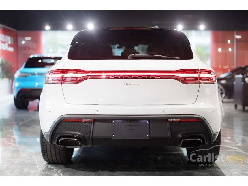2022 Porsche Macan SUV