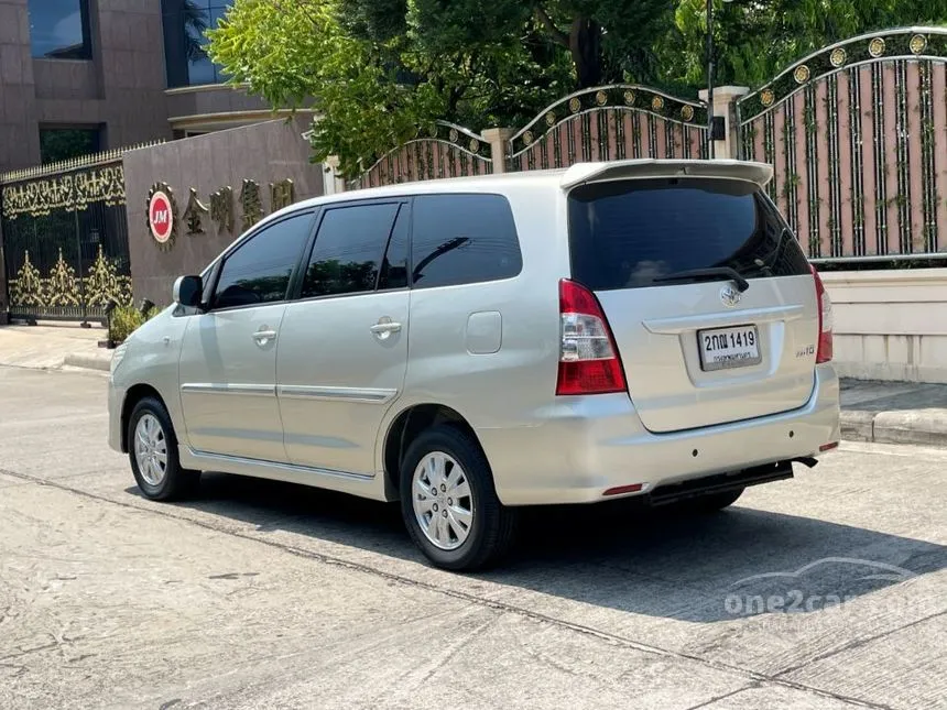 2013 Toyota INNOVA G Wagon