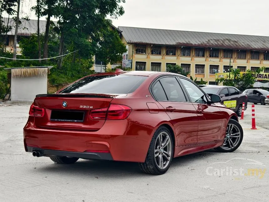 2019 BMW 330e M Sport Sedan