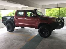 2006 Toyota Hilux 2.5 G Pickup Truck