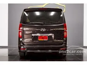 2021 Hyundai H-1 2.5 Deluxe Van