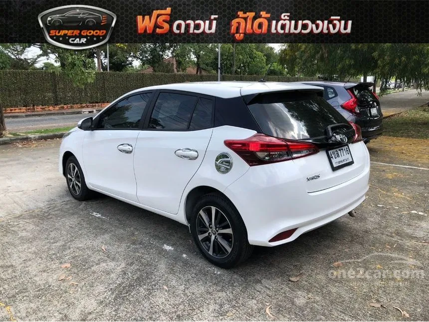 2019 Toyota Yaris Mid Hatchback