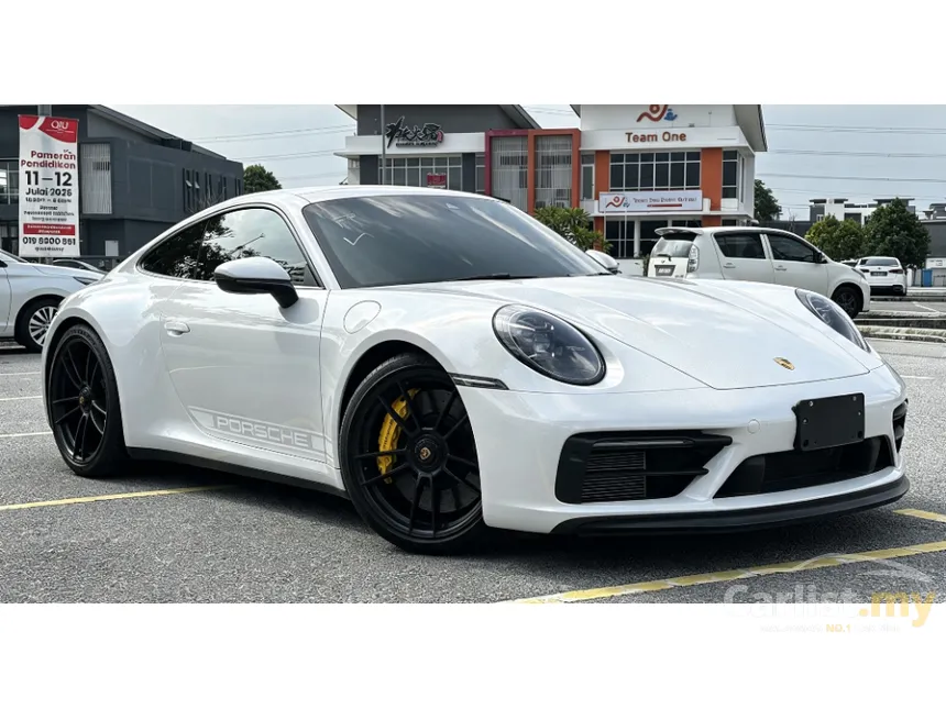 2024 Porsche 911 Carrera 4S Coupe