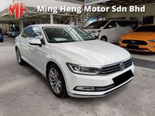 2019 Volkswagen Passat 2.0 TSI Highline Sedan - PRE OWN DEMO -