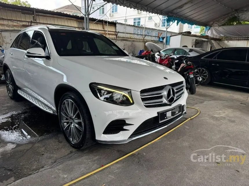 2018 Mercedes-Benz GLA250 4MATIC AMG Line SUV