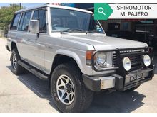 1990 Mitsubishi Pajero 2.6 SUV