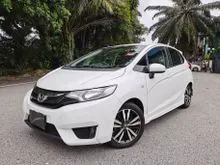 2017 Honda Jazz 1.5AT E i-VTEC Hatchback LOAN KEDAI