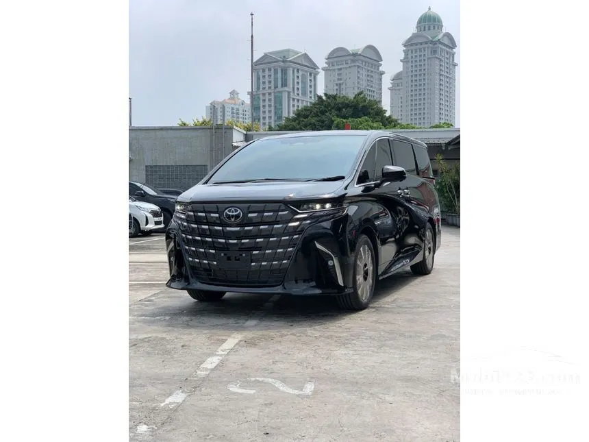 Jual Mobil Toyota Alphard 2024 HEV (Non Premium Color) 2.5 di DKI Jakarta Automatic MPV Hitam Rp 1.300.000.000