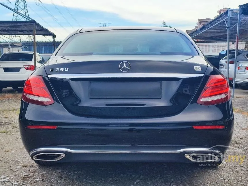 2017 Mercedes-Benz E250 Avantgarde Sedan