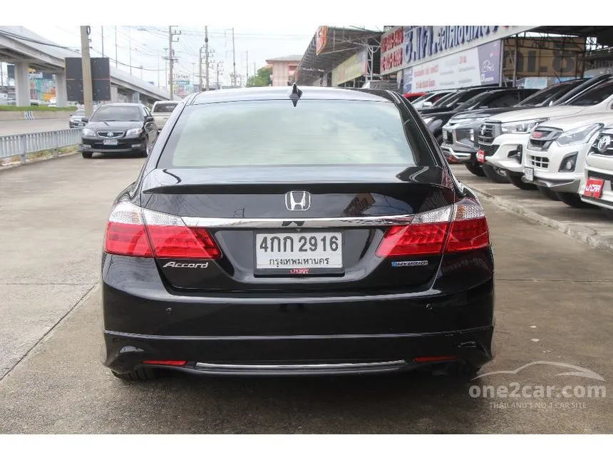 2015 Honda Accord Hybrid i-VTEC Sedan