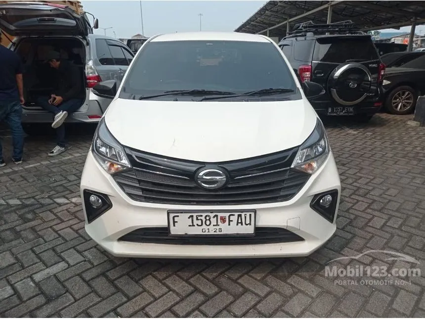 Jual Mobil Daihatsu Sigra 2022 R 1.2 di DKI Jakarta Manual MPV Putih Rp 115.000.000