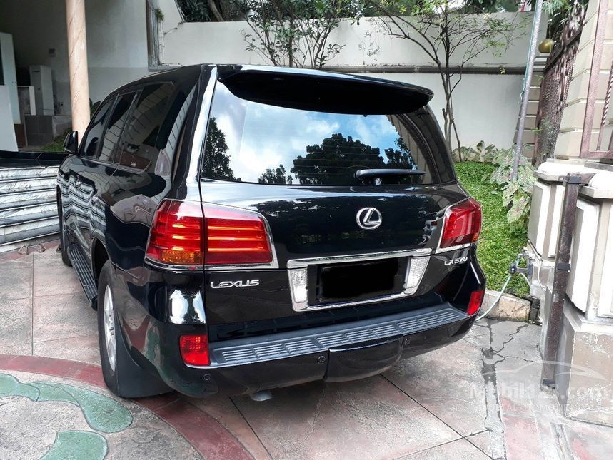 Jual Mobil Lexus LX570 2009 V8 5.7 Automatic 5.7 di Jawa 