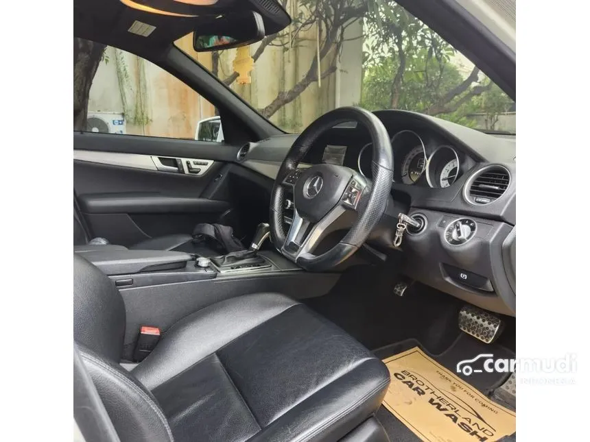 2011 Mercedes-Benz C250 CGI Sedan