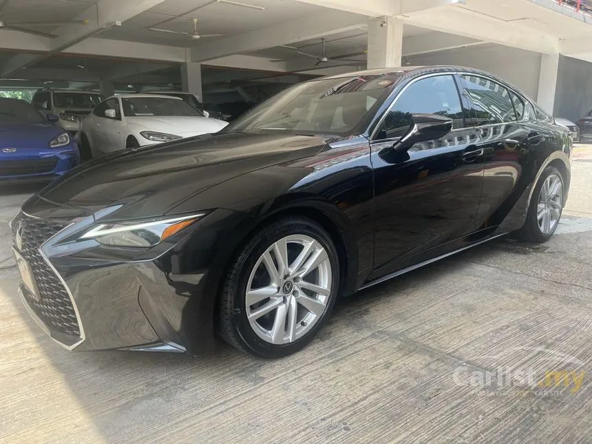 2022 Lexus IS 300 F Sport Sedan