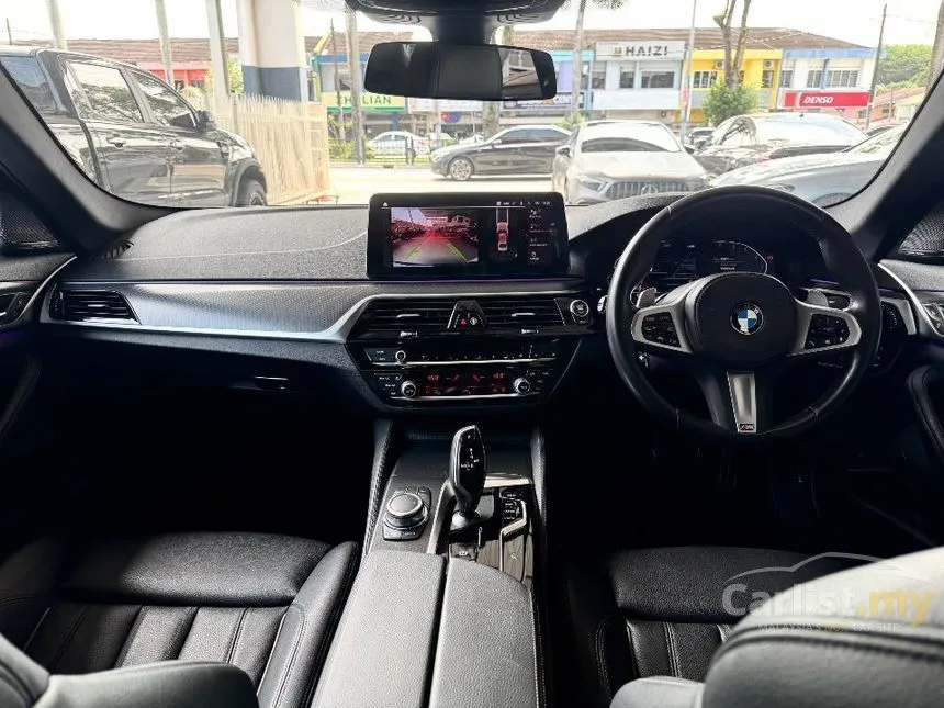 2022 BMW 530i M Sport Sedan