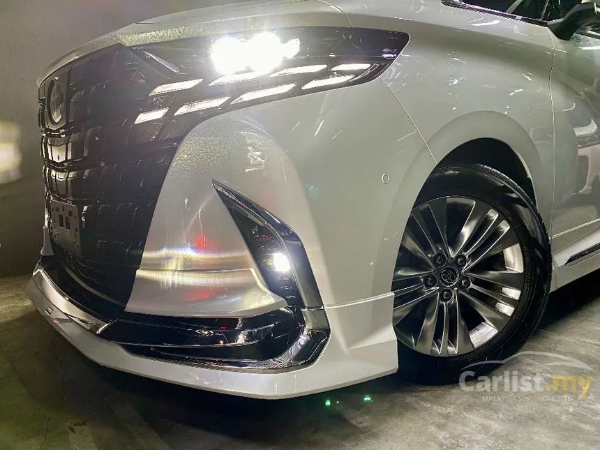 2024 Toyota Alphard Z 7-Seater MPV