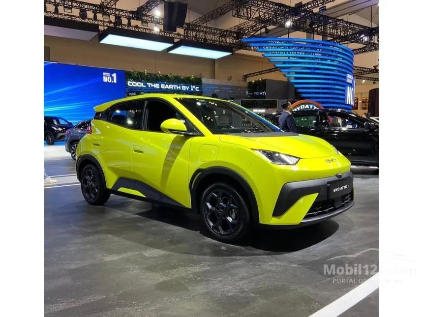 2025 BYD Atto 1 Standard Range Dynamic Hatchback