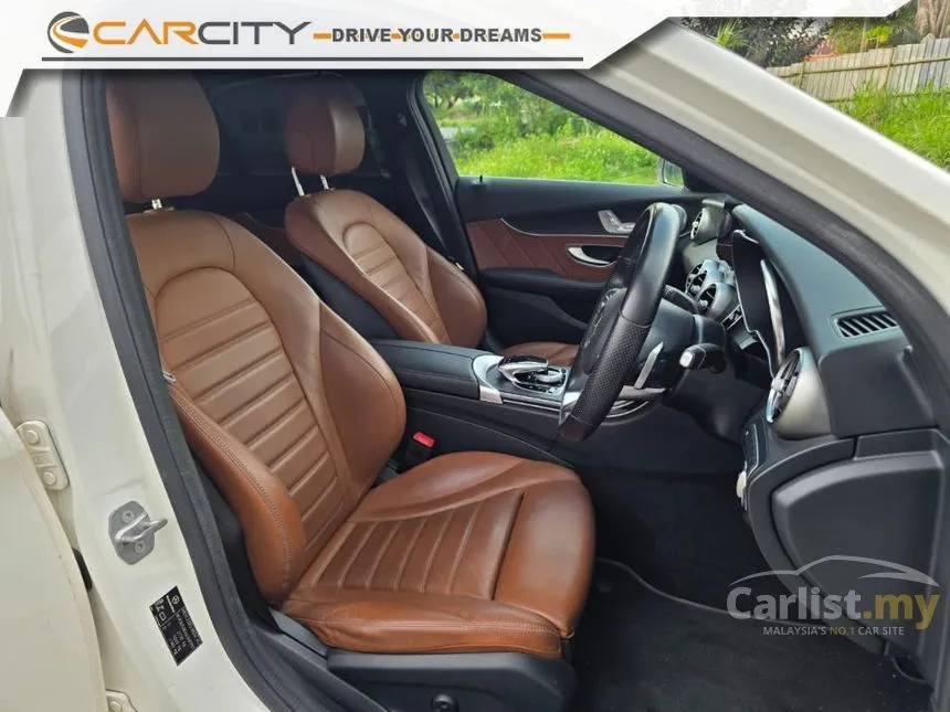 2021 Mercedes-Benz C300 AMG Line Sedan