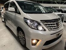 2014 Toyota Alphard 2.4 Type Gold * 152k With SST * Super OFFER * Warranty 5 Year