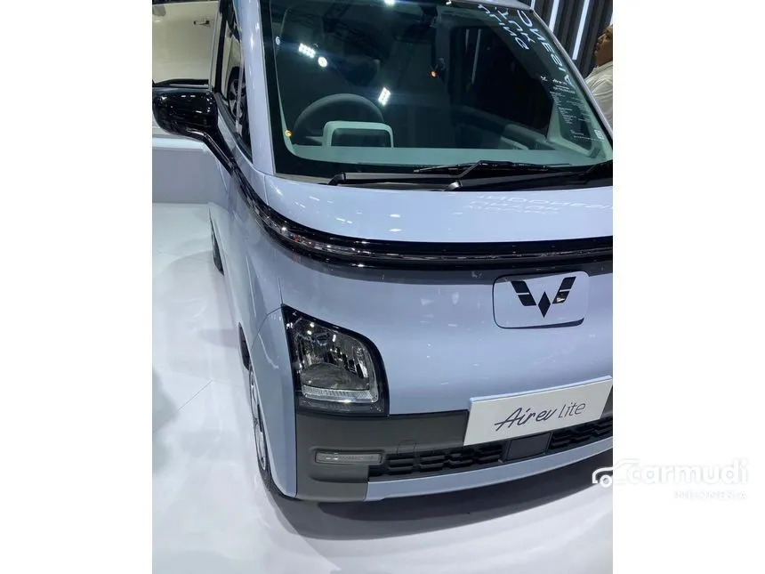 2024 Wuling EV Air ev Lite Long Range Hatchback