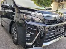 2018 Toyota Voxy 2.0 ZS KIRAMEKI EDITION SPEC FACELIFT, 7 SEATER, 2 P/DOOR