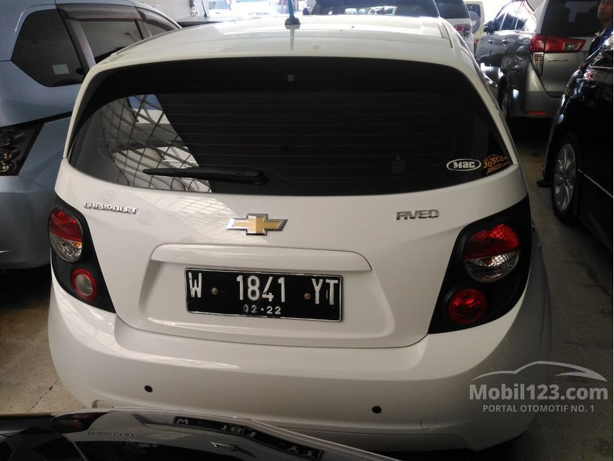 Jual Mobil  Chevrolet  Aveo  2014 LT 1 4 di Jawa Timur Manual 