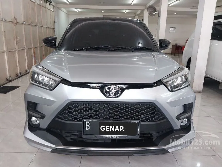 Jual Mobil Toyota Raize 2022 GR Sport TSS 1.0 di Banten Automatic Wagon Silver Rp 225.000.000