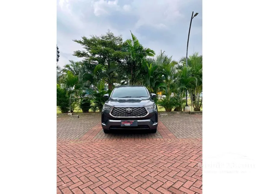 2023 Toyota Kijang Innova Zenix V (Non Premium Color) MPV