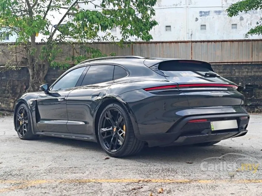 2022 Porsche Taycan Turbo Cross Turismo Wagon