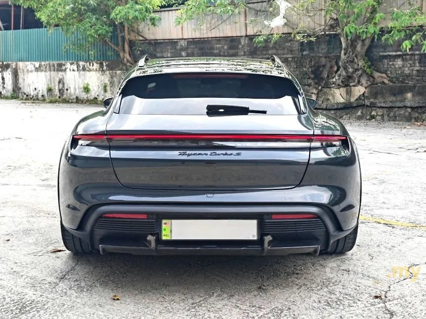 2022 Porsche Taycan Turbo Cross Turismo Wagon