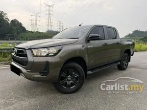 2024 Toyota Hilux 2.4 E Dual Cab Pickup