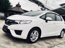 2015 Honda Jazz 1.5 (ปี 14-18) V i-VTEC Hatchback AT