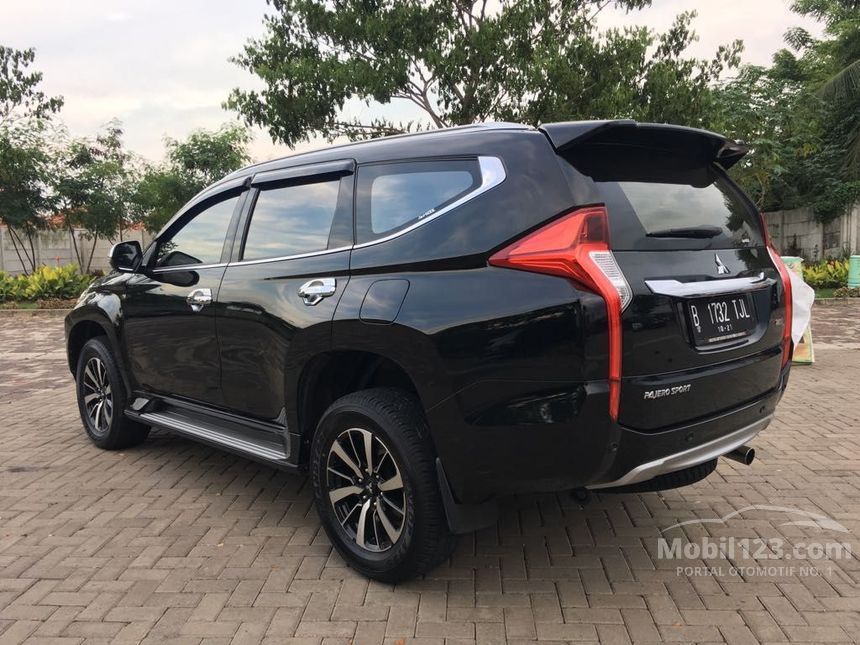 Jual Mobil  Mitsubishi Pajero  Sport 2021  Dakar  2 4 di Jawa 