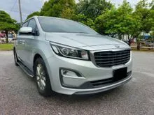 11 SEATER CLEAR STOCK 2020 Kia Grand Carnival 2.2