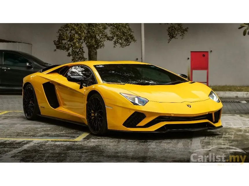 2017 Lamborghini Aventador S Coupe