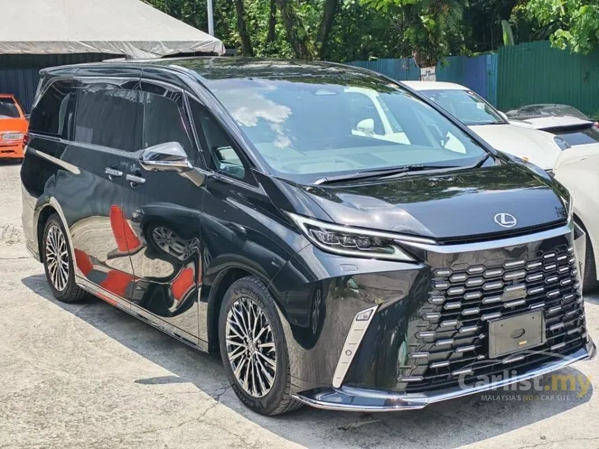 2024 Lexus LM 500h Version L 6 Seater MPV