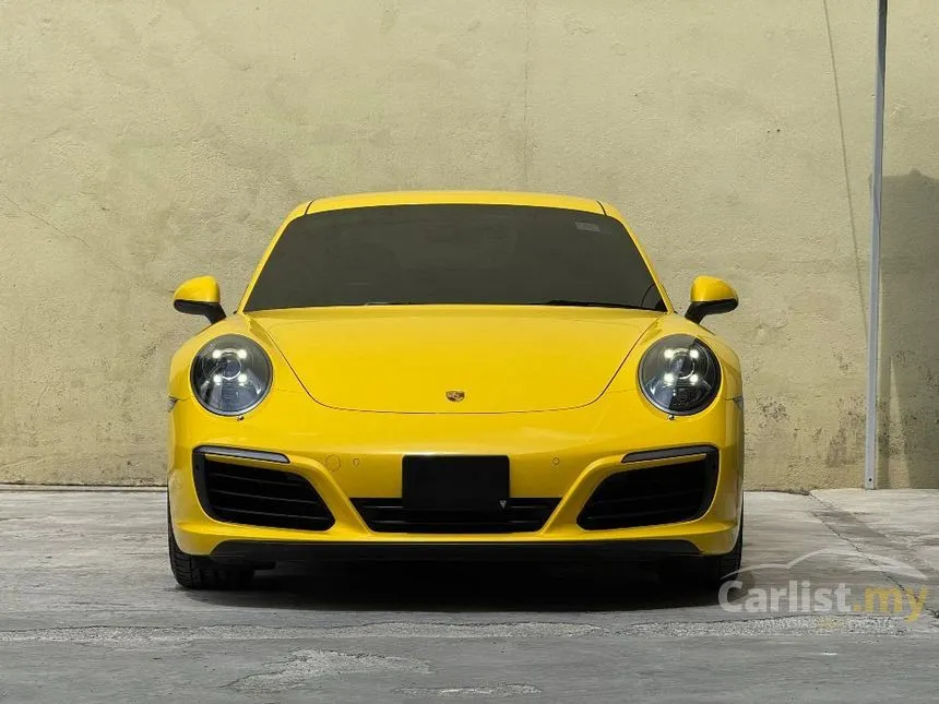 2019 Porsche 911 Carrera Convertible