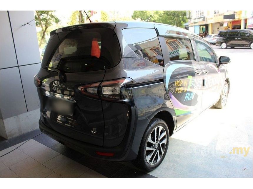 Toyota Sienta 2017 V 1.5 in Penang Automatic MPV Black for 