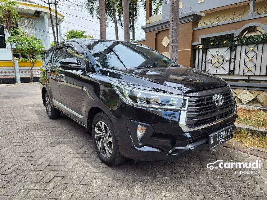 2021 Toyota Kijang Innova V Luxury MPV