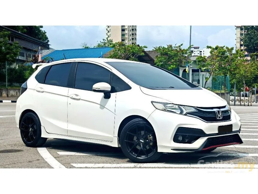 2017 Honda Jazz V i-VTEC Hatchback