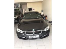 2013 BMW 320i 2.0 Sport Sedan