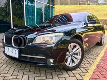 2010 BMW 730Li F02 3.0 Comfort Sedan 3TV 17AUTO(Bebas Banjir)