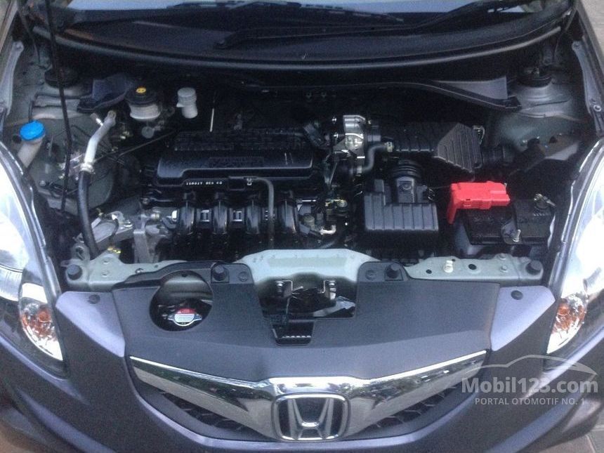 2015 Honda Brio Satya S Hatchback