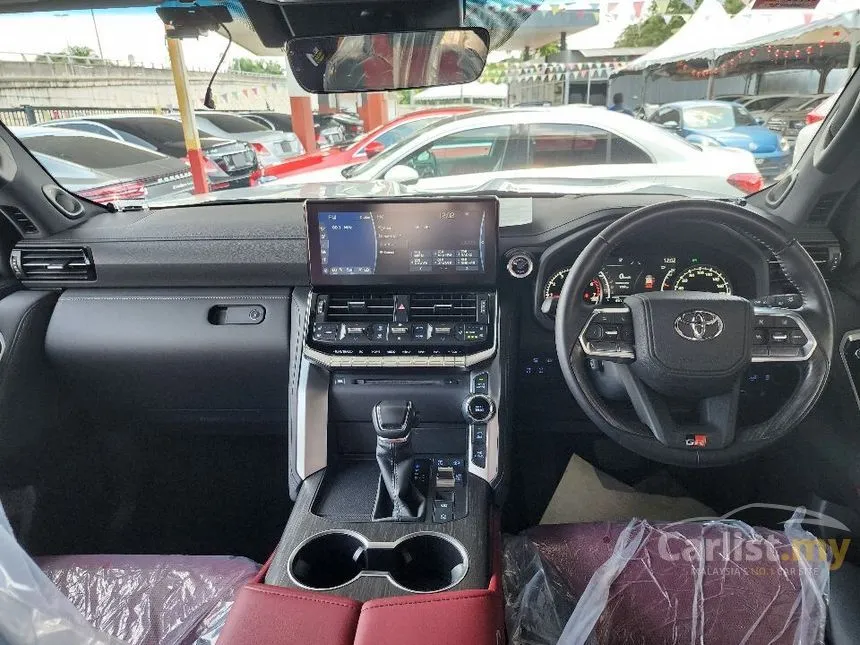 2021 Toyota Land Cruiser GR Sport SUV
