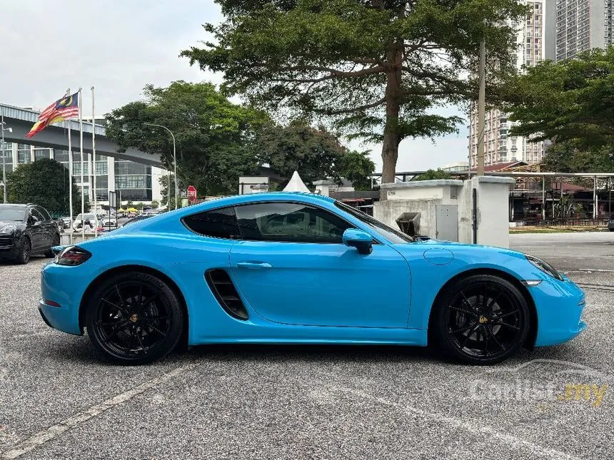 2018 Porsche 718 Cayman Coupe