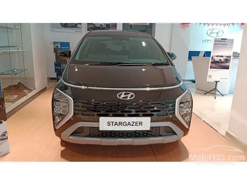 Jual Mobil Hyundai Stargazer 2024 Prime 1.5 di Banten Automatic Wagon Hitam Rp 285.900.000