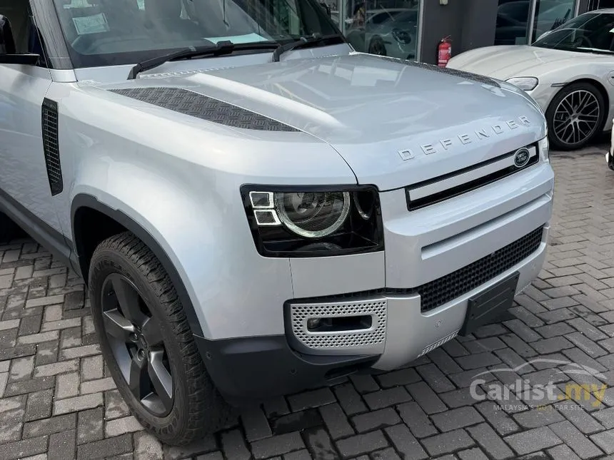 2022 Land Rover Defender 90 P300 SE SUV