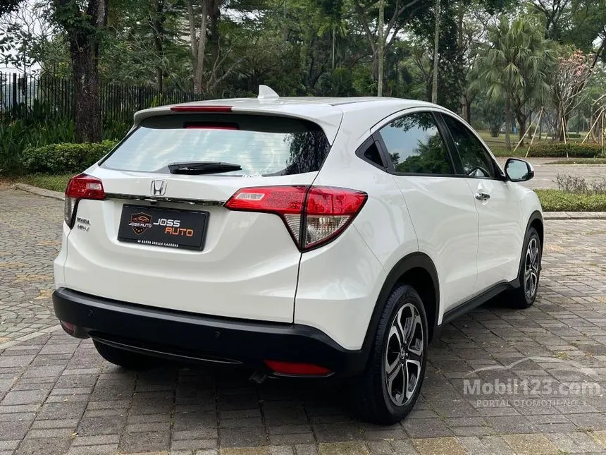 2022 Honda HR-V E Special Edition SUV